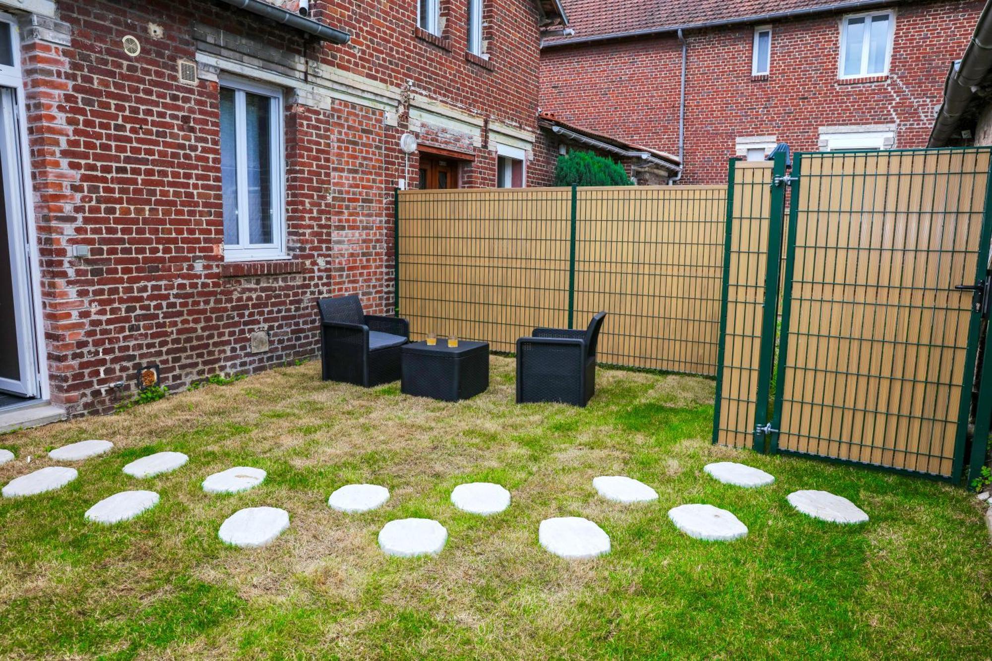 Cinema Prive-Compiegne - Sitivia Villa Margny-les-Compiegne Exteriör bild
